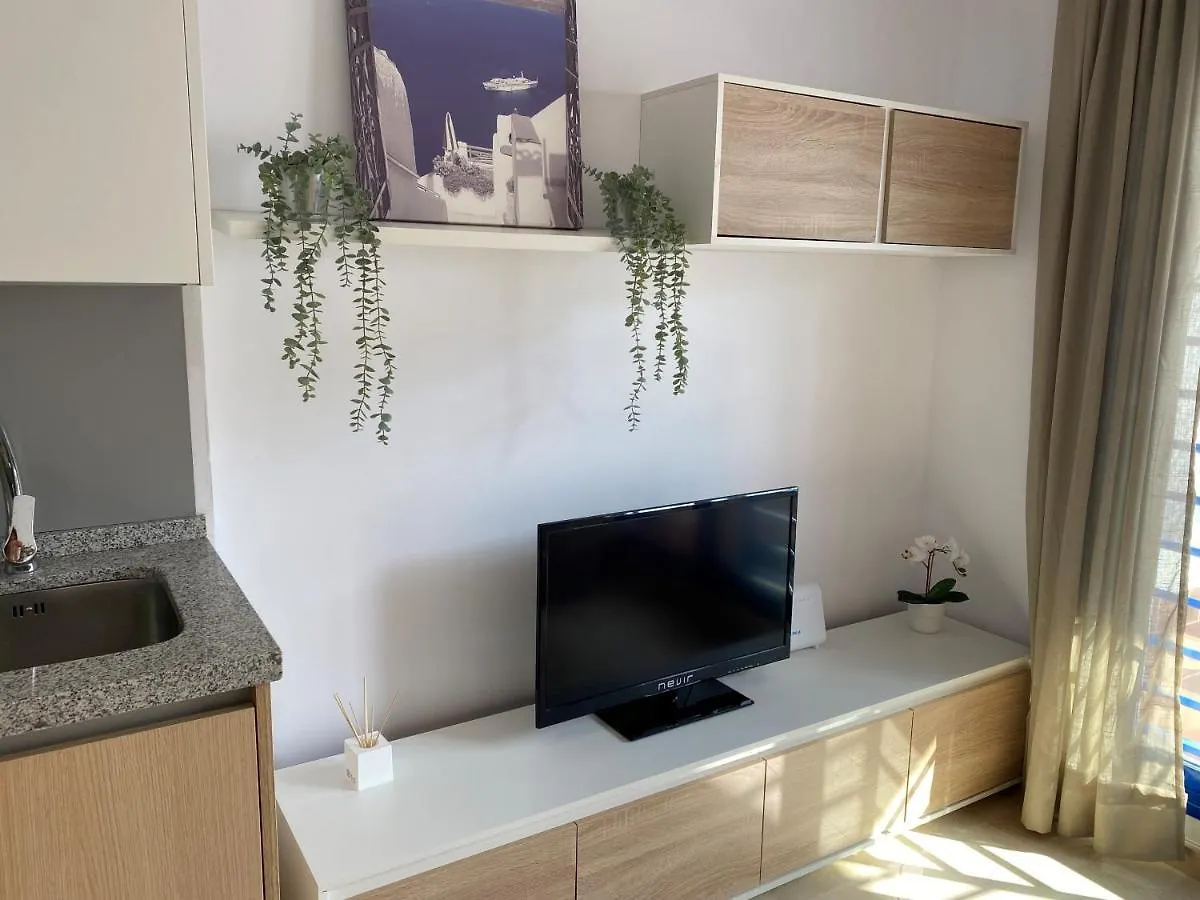 Apartamento con parking con piscina junto a la playa Benalmádena 0*,